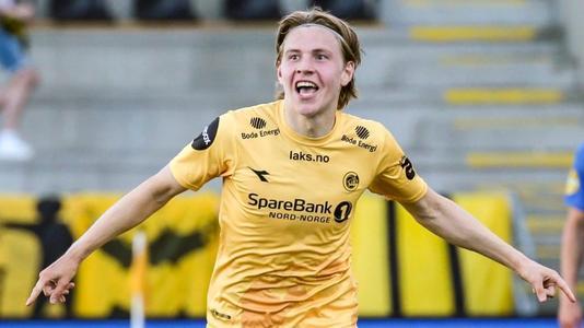 罗马诺：齐达内与法国足协达成口头协议，他没与皇马进行谈判（罗马诺：齐达内与法足协达成口头一致，未与皇马展开谈判）