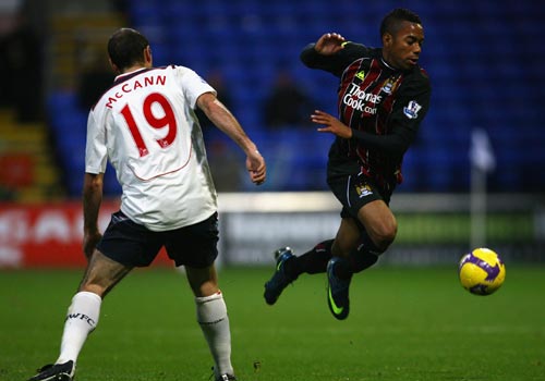 剑南春丨拜仁让二追六6-2逆转弗赖堡，奥利塞2射3传，卡尔传射