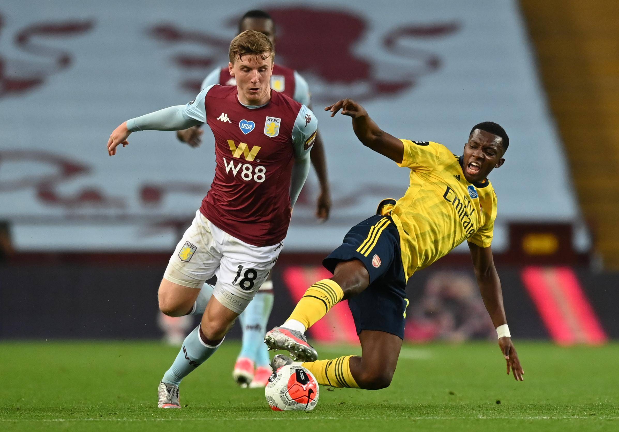 1v4戏耍巴萨后防！17岁就值6000万的他比亚马尔更有望成为金球？（1挑4戏耍巴萨防线！17岁身价6000万，他比亚马尔更有望问鼎金球？）