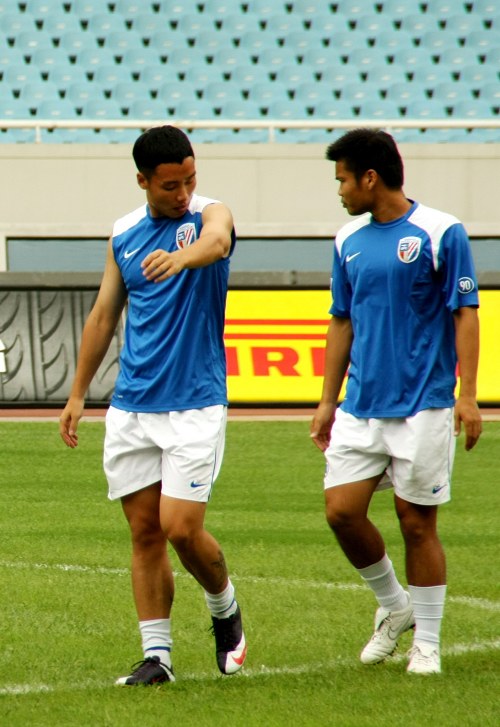 阿森西奥：更衣室百分百支持阿隆索，对方进球前吕迪格被推倒