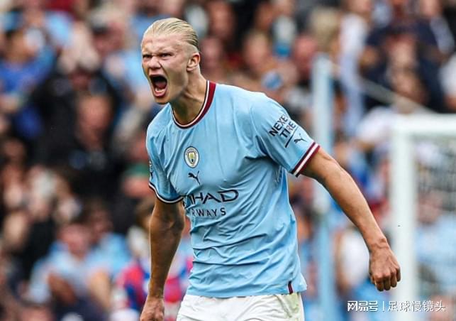 骑行爱好者穿骑行服唱说唱拍MV，运动体验别样精彩