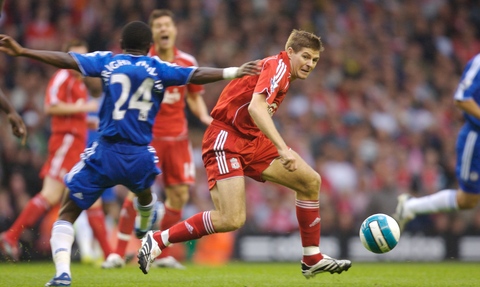 多特vs斯图加特：布兰特、小贝林首发，吉拉西战旧主（多特迎战斯图加特：布兰特、小贝林首发，吉拉西对垒老东家）